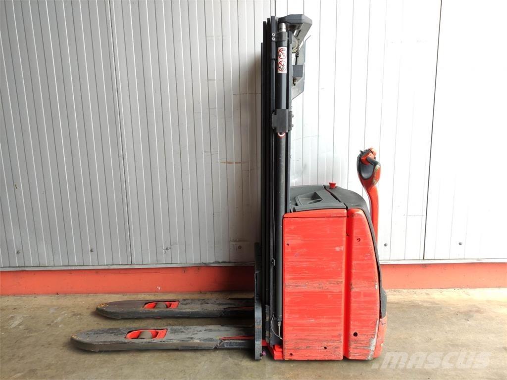 Linde L16-1173 Gyalogkíséretű targonca