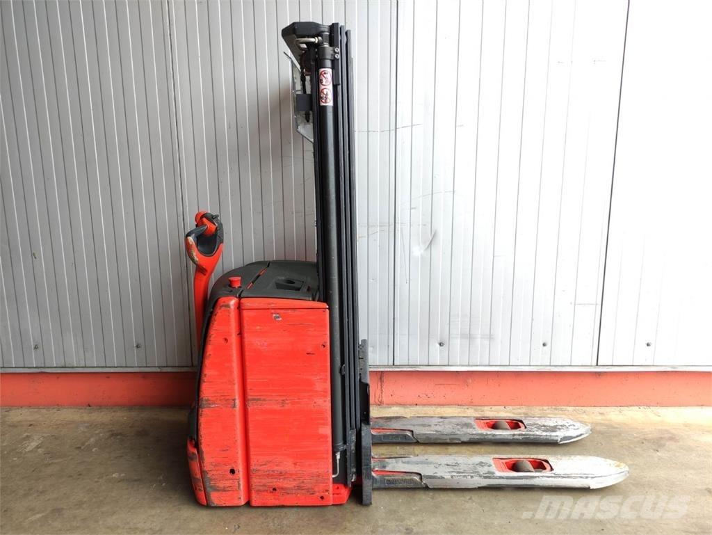 Linde L16-1173 Gyalogkíséretű targonca