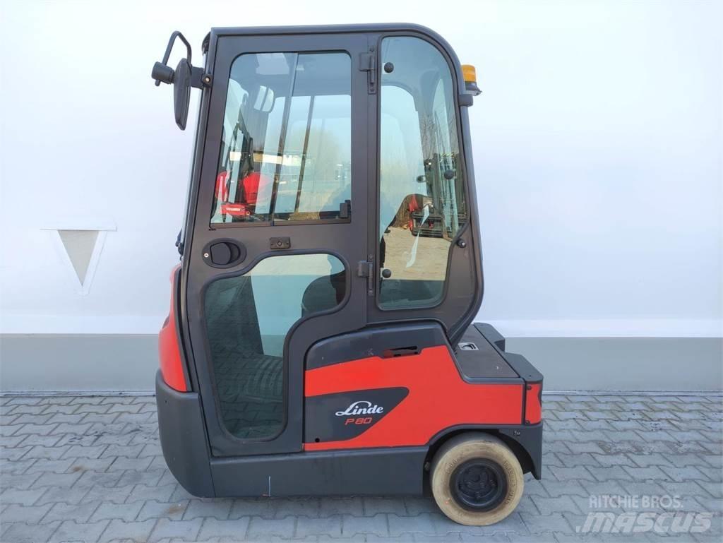 Linde P80 Vontatótargonca