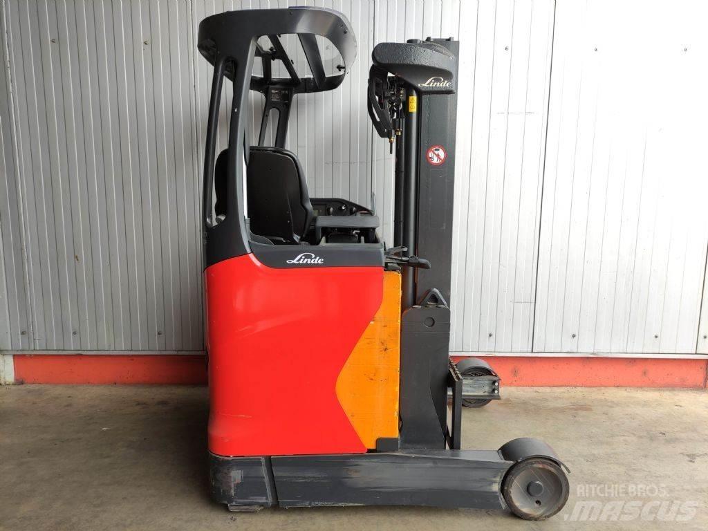 Linde R10B-01-112 Tolóoszlopos targonca