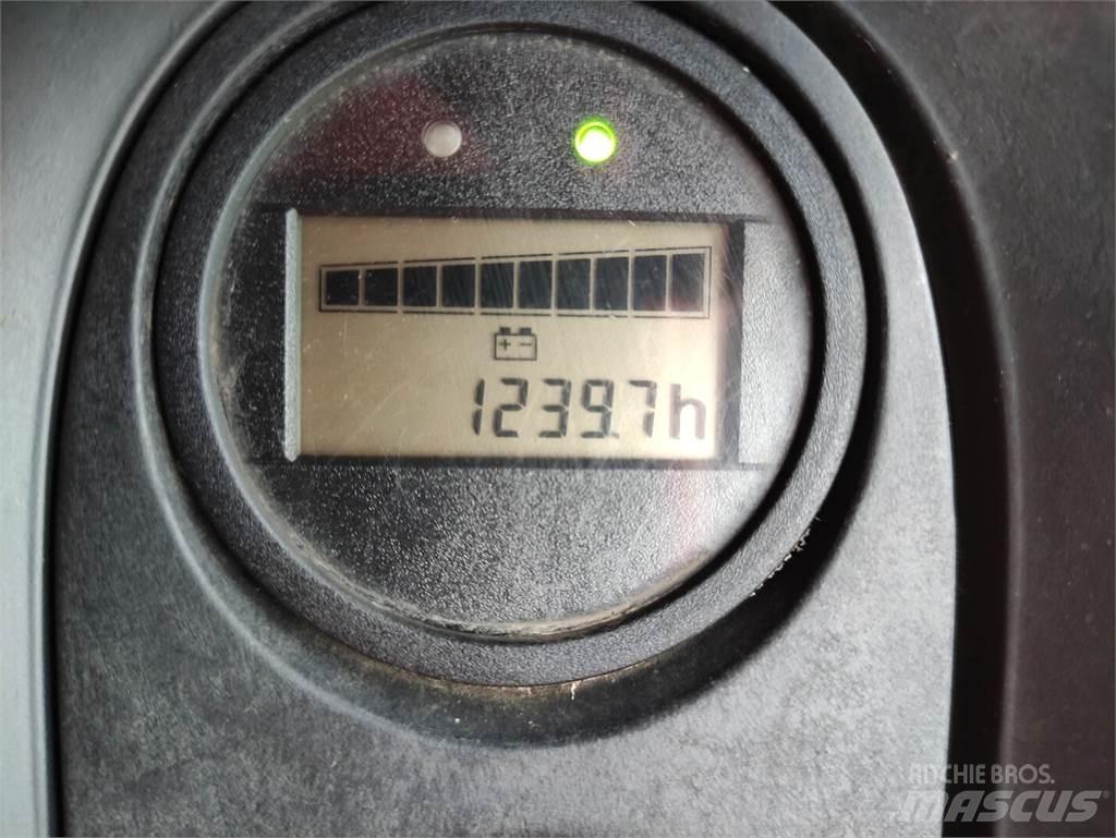 Linde T16-1152 Alacsony emelőkocsi