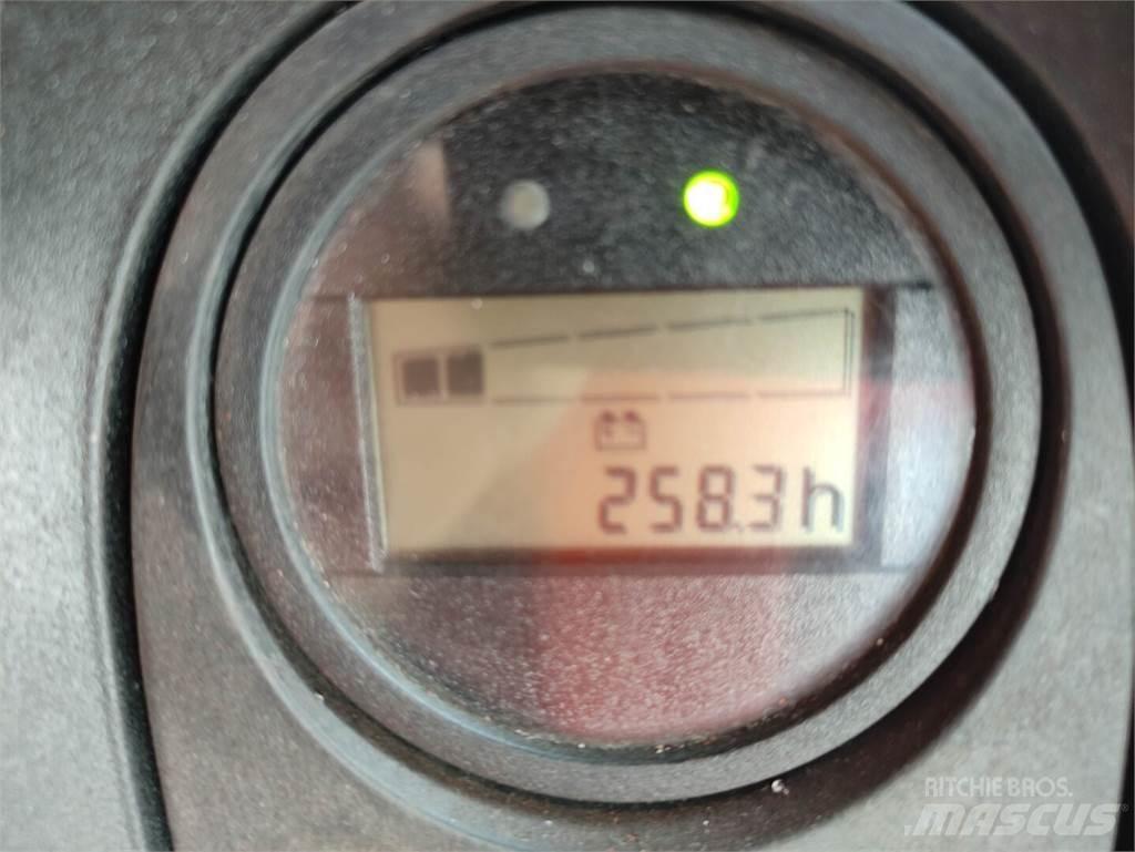 Linde T18-1152 (LACK NEU) Alacsony emelőkocsi