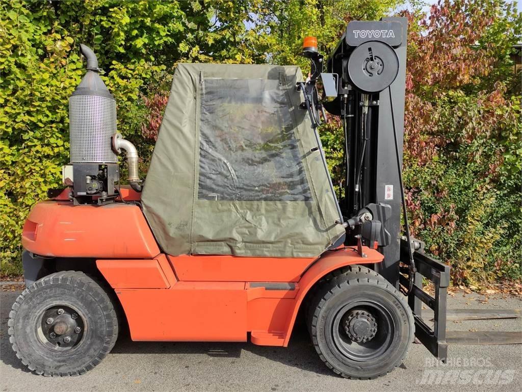 Toyota 50-5FD60 Dízel targoncák