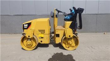 Caterpillar CB 32