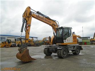 Liebherr A 914