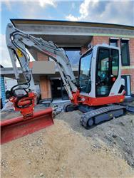 Takeuchi TB 225