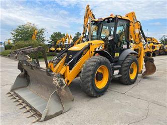 JCB 4CX