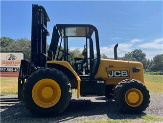 JCB 940