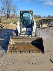 Bobcat S 250