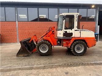 Schaeff SKL 833