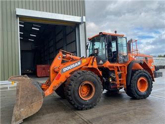 Doosan DL 300-5