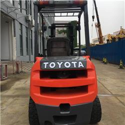 Toyota 30