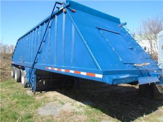  GOODWING GRAIN HOPPER