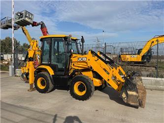 JCB 3 CX / compact / 1540 hours !!!