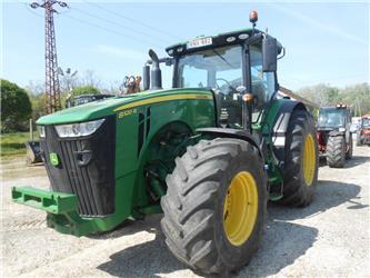 John Deere 8320 R