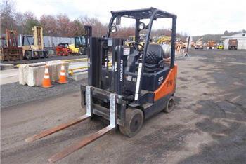 Doosan GC25P-5