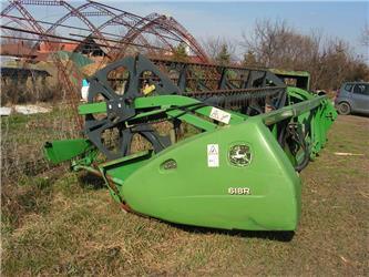 John Deere 618R