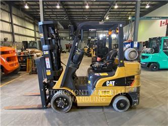 Caterpillar LIFT TRUCKS 2C6000