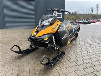 Ski-doo Summit SP 800R E-TEC