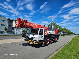 Grove GMK 2035