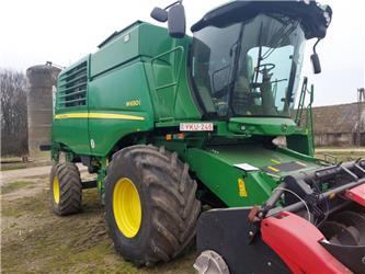 John Deere W650 FT4
