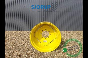 John Deere 6620 Rim