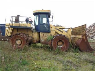 Hanomag CL310 kompaktor til ophug