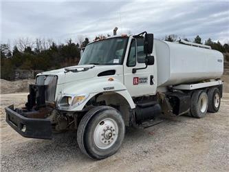 International 7400