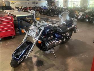 Suzuki VL800
