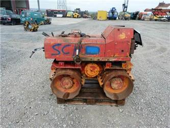 Rammax 1304 F Grabenwalze, Teileträger zum Aufbau