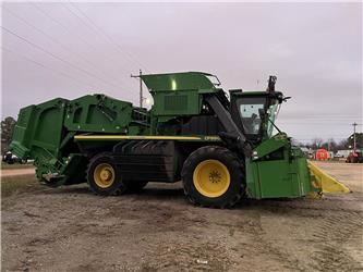 John Deere CP690