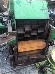 John Deere 5460 - Gniotownik