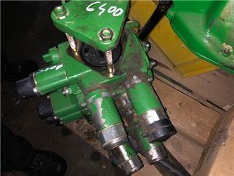 John Deere 6000 - Rozdzielacz