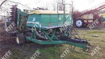 John Deere 740A