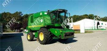 John Deere W650