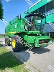 John Deere W650