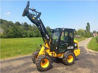 JCB 403 Agri