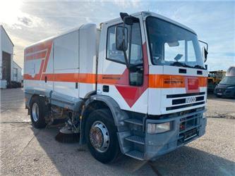 Iveco EUROCARGO 180E18 4x2 communal vin 211