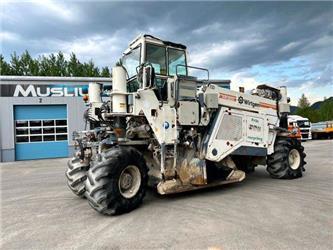 Wirtgen WR 2500 Fräs Recycling Bodenstabilisierer