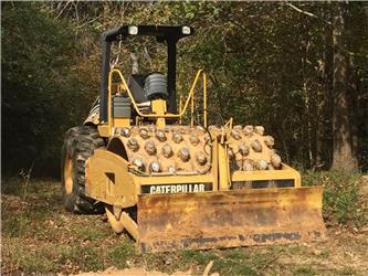 Caterpillar CP563E