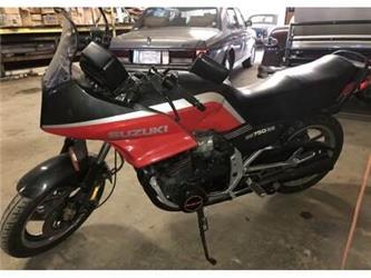 Suzuki GS750ES Sport Bike