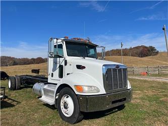 Peterbilt 337