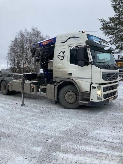 Volvo FM Nosturi-auto Darus teherautók