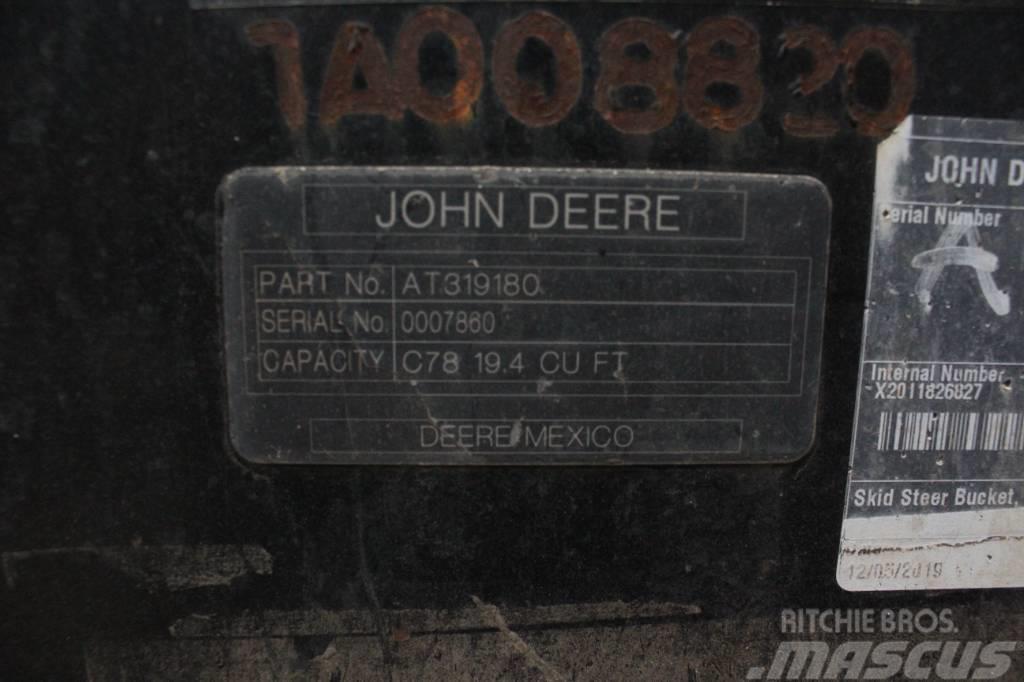 John Deere 325G Skid steer loaders