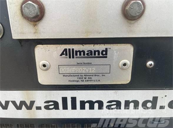 Allmand Bros NIGHT-LITE PRO II Fénytornyok