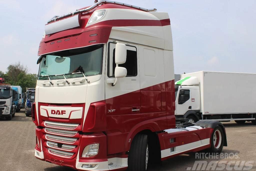DAF XF 106.530 + euro 6 + spoiler + top truck (G314) Nyergesvontatók