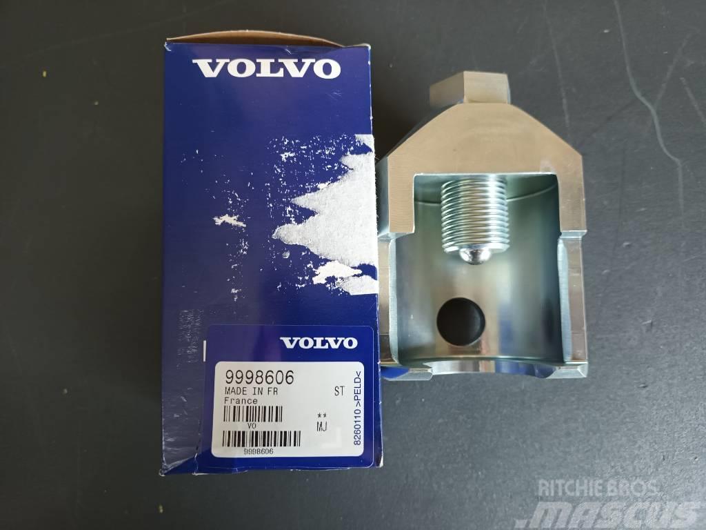 Volvo PULLER 9998606 Motorok