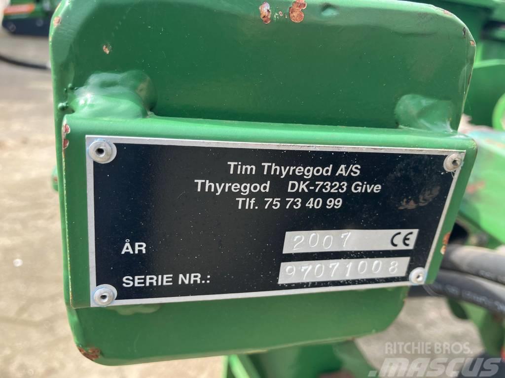 Thyregod TVR-12 Gyökérzöldség kultivátorok