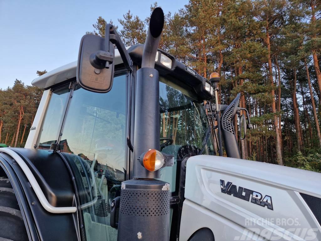 Valtra N103.4 Traktorok