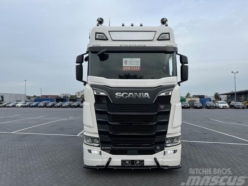 Scania 580S V8 NGS full air retarder, night airco Nyergesvontatók